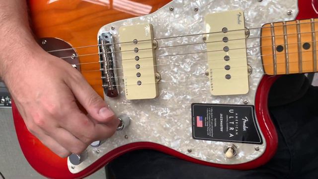 Fender Ultra Series Review - Everything You Need To Know (4K) смотреть онлайн