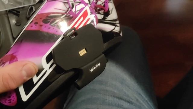 wayxin R9 vs cardo scala rider G9. обзор первые впечатления сравнения. гарнитура в шлем смотреть онлайн