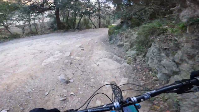 ENDURO-VLOG Finale Ligure & Local Trails With Christophe and Dikke Berta смотреть онлайн