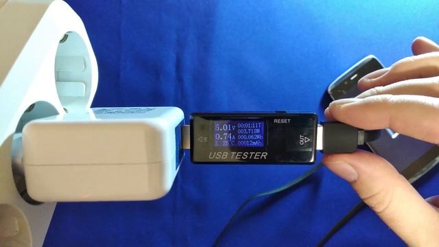 USB тестер с Алиэкспресс + зарядка на 4 порта смотреть онлайн