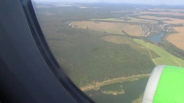 Посадка в аэропорту Домодедово. Рейс S7 1164 смотреть онлайн