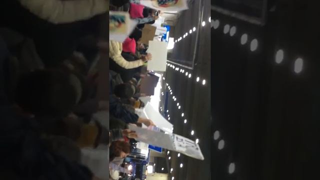 PHL airport No Ban No Wall protest смотреть онлайн
