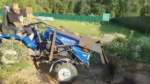 Погрузчик в деле))) смотреть онлайн