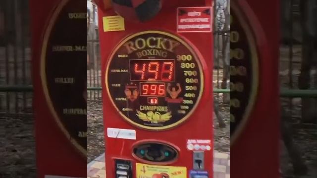 Хрупкая девушка из Ставрополя покорила соцсети силой удара смотреть онлайн