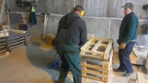 Сборщик поддонов, работа в Европе (Литва)