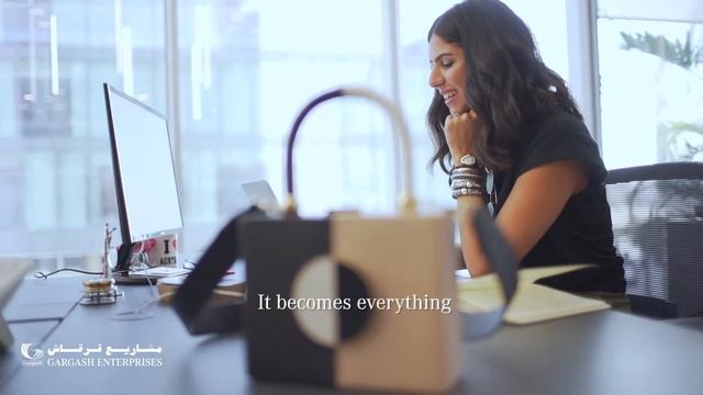 She's nathalie - She's mercedes смотреть онлайн