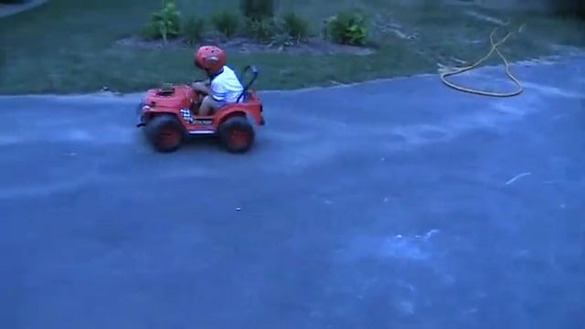 Lil' Wrangler Donuts смотреть онлайн