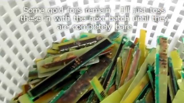 How To Recover Gold From Computer Scrap with Household Chemicals смотреть онлайн