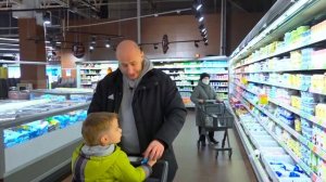 ФЁДОР и  ПОКУПКИ снежного ЦВЕТА. Фёдор М./FEDOR and SHOPPING SNOW COLOR