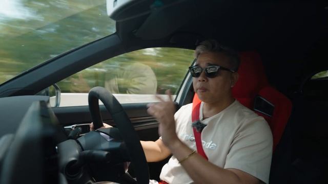 Honda Civic Type R (FL5) ยืนหนึ่งขับหน้า สาย H