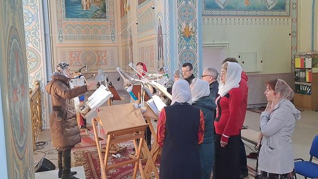 «Единоро́дный Сы́не» (Болгарский распев) смотреть онлайн