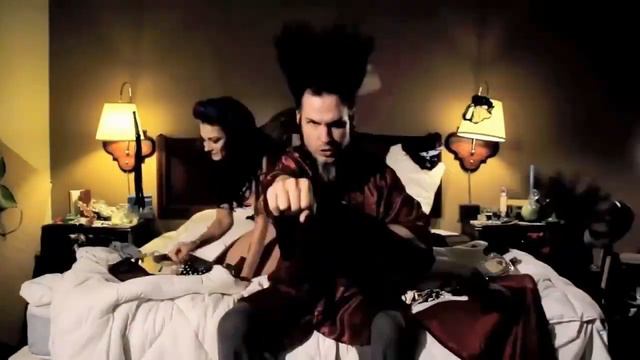Wayne Static - Assassin of Youth (Official Video) смотреть онлайн