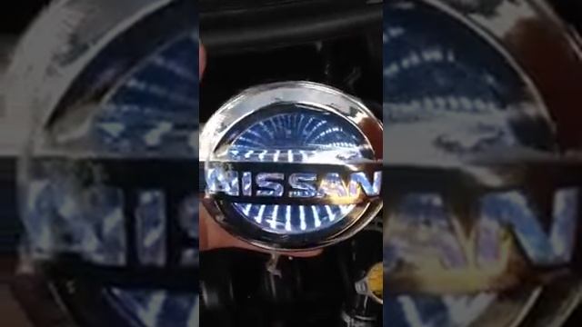 3D логотип Nissan (Ниссан) с подсветкой смотреть онлайн