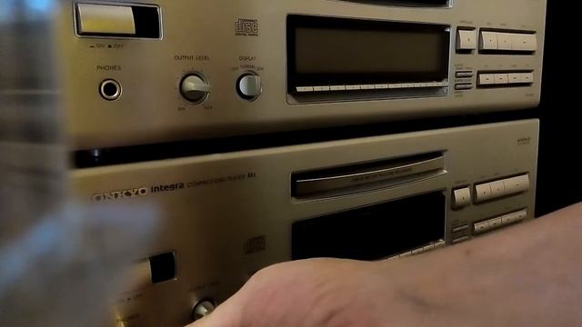 Onkyo DX 6850 Double Players Playback demonstration works смотреть онлайн