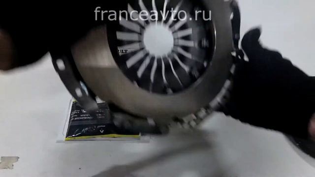 Сцепление комплект без выжимного Лагуна 3 2,0_16V M4R + МАХОВИК смотреть онлайн