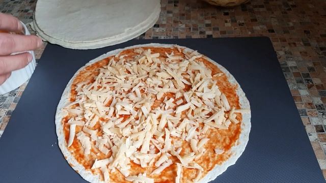ПИЦЦА ЗА 15 МИНУТ! смотреть онлайн