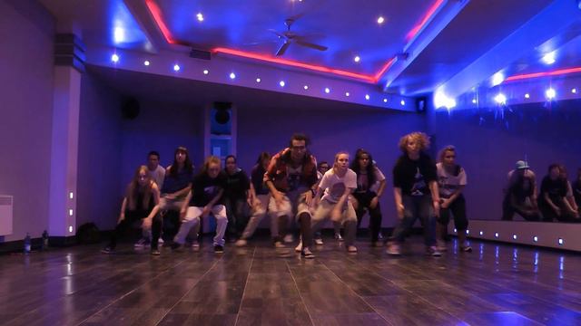 Troy's Dance Class Model-357 Choreo by Jenek Troy Yushkov смотреть онлайн