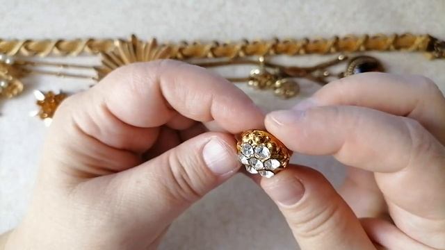 57. Распаковка винтажных украшений. Kramer, DFA и другие бренды смотреть онлайн