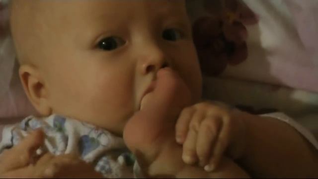 Рождение первого ребёнка. Развитие от рождения до года.