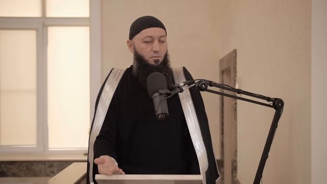 « ДВУЛИЧИЕ ПРИВОДИТ К ВЫСОКОМЕРИЮ » Пятничная Хутба Мечеть: "ас-Салям" @Азамат абу Айман смотреть онлайн