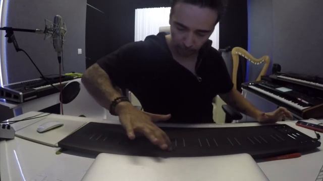 Cello Improvisation on Roli Seaboard Rise | Kostas Miliotakis смотреть онлайн