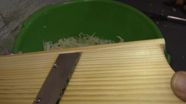 Как шинковать капусту для квашения на зиму Быстро и красиво Мой вариант смотреть онлайн