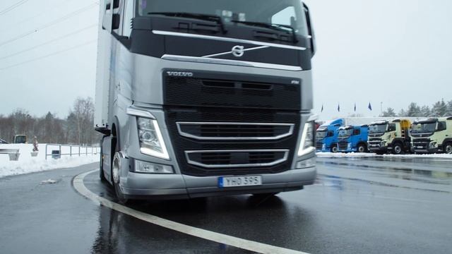 Volvo Trucks – How the EU legislation on CO2 emissions will affect the transport industry смотреть онлайн