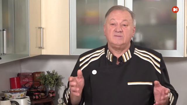 РУЛЬКА ❗ ГОЛОНКА?, Вепрево колено в духовке , Ремарк -видный немецкий писатель 20- го века смотреть онлайн