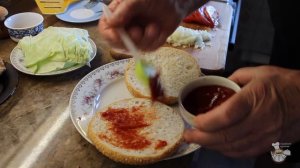 Готовим гамбургер в домашних условиях. Простой, быстрый и недорогой рецепт гамбургера.