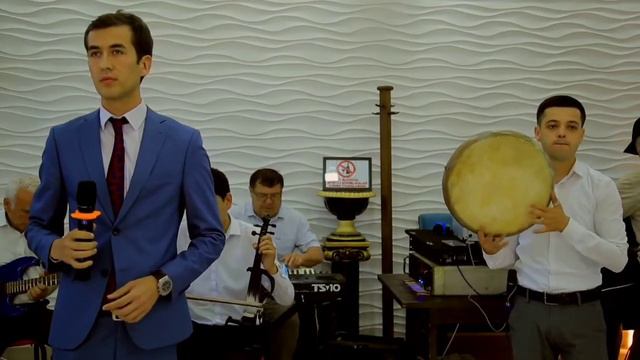ABDULAZIZ ABDULLAEV- AYLANGIZ JONLI - АБДУЛАЗИЗ АБДУЛЛАЕВ АЙЛАНГИЗ ЖОНЛИ