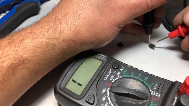 Ремонт ЭБУ OPEL VECTRA B 1.6 CDJA смотреть онлайн