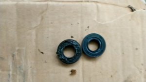 ЗАМЕНА САЛЬНИКА ШТОКА ПЕРЕКЛЮЧЕНИЯ СКОРОСТЕЙ.  ШЕВРОЛЕ ЛАЧЕТТИ .