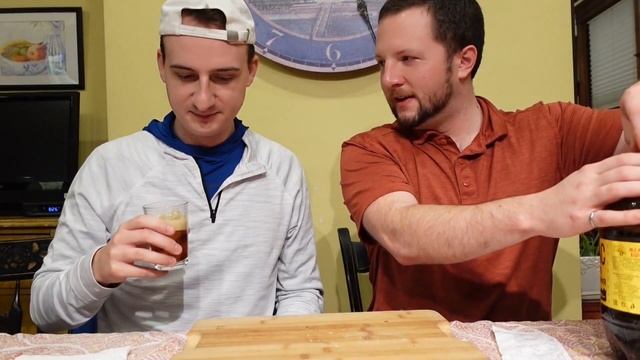 Американские парни пробуют Русские закуски