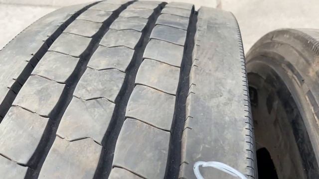 Dunlop Dectes SP122A 295 80 22 5 Рулевые шины бу Данлоп. Ровные бока, хорошие года. Резина Камаз. смотреть онлайн