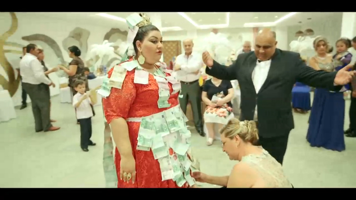 Шикарная цыганская свадьба смотреть онлайн