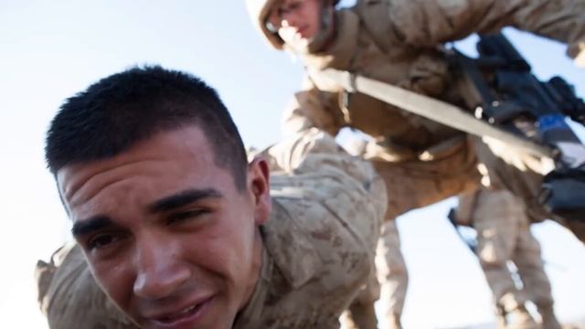 Surviving In Combat смотреть онлайн