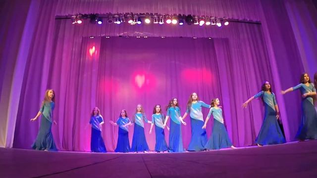 Младший состав Интисар смотреть онлайн