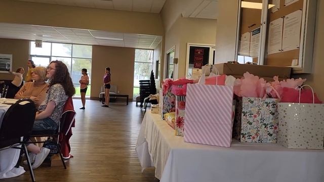 США Люся поехала на девичник / Чей поп-корн лучше - Американский или Украинский / Непричёсанный вло смотреть онлайн