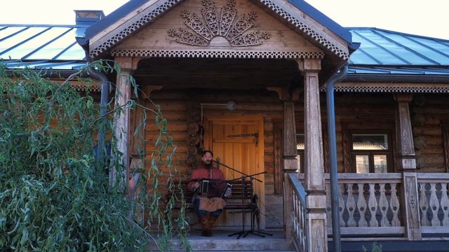 Александр Маточкин «Выходила мамынька» смотреть онлайн