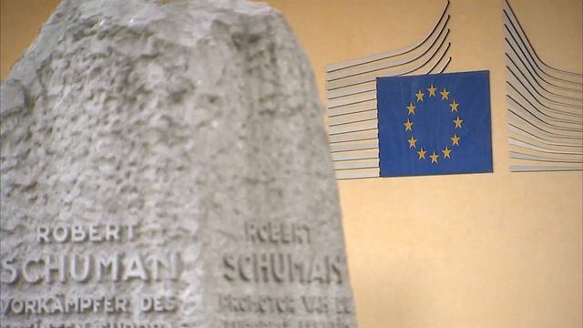 Захариева: Македонија треба да ја признае историјата, а Бугарија да ја признае новата реалност смотреть онлайн