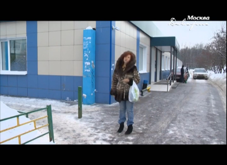 Жители дома жалуются на шумную разгрузку товаров смотреть онлайн