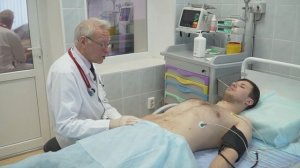 Обследование живота для определения острой патологии (пальпация, перкуссия, аускультация)