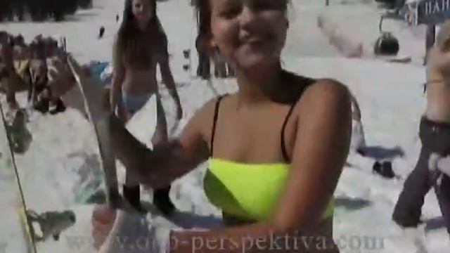 Спуск на сноуборде смотреть онлайн