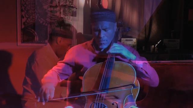 PARA ALMUTH "BESAME MUCHO" смотреть онлайн