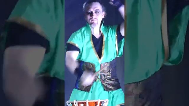 Китайское Шоу - Заказать Dragon Crew смотреть онлайн
