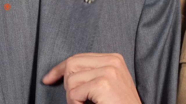 Как сочетать кроссовки и костюм. С чем носить белые кеды. Мужской стиль весна лето смотреть онлайн