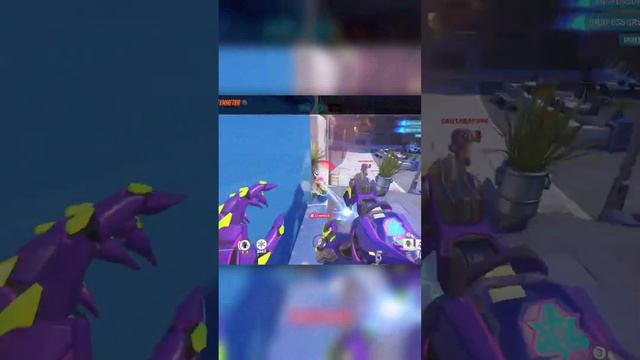 Symmetra just eats... #overwatchgameplay #gaming #overwatchpotg #ow2 #potg #overwatchclips смотреть онлайн