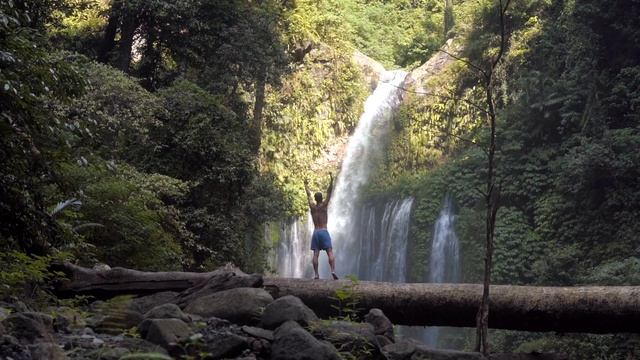 BALI has nothing on North Lombok! смотреть онлайн