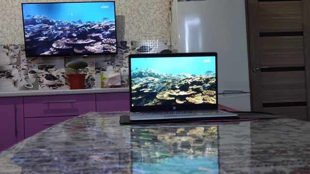 Тестирование технологии Miracast- передачи изображения с ноутбука на экран телевизора без проводов. смотреть онлайн