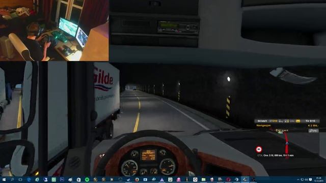 Euro Truck simulator 2 whit VR Cardboard and Phone as streaming client. смотреть онлайн